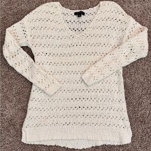 Ann Taylor Cream V-Neck Sweater